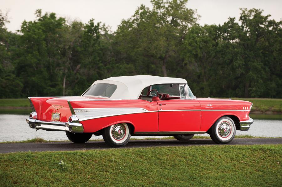  Chevrolet Bel Air Fuel Injected Convertible 1957 года  (фото 22 из 52)